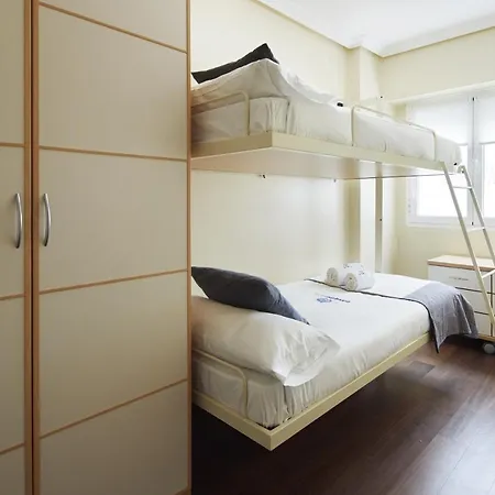 Ortzimuga - Basque サン・セバスティアン